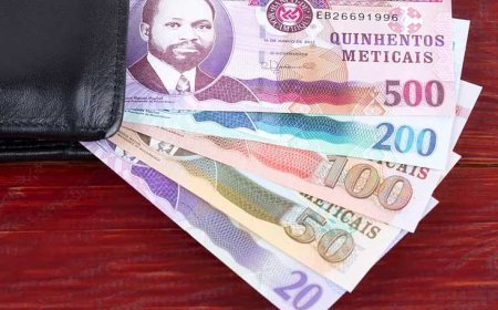 Circulação de dinheiro em Moçambique cai 12% e alivia custos do banco central